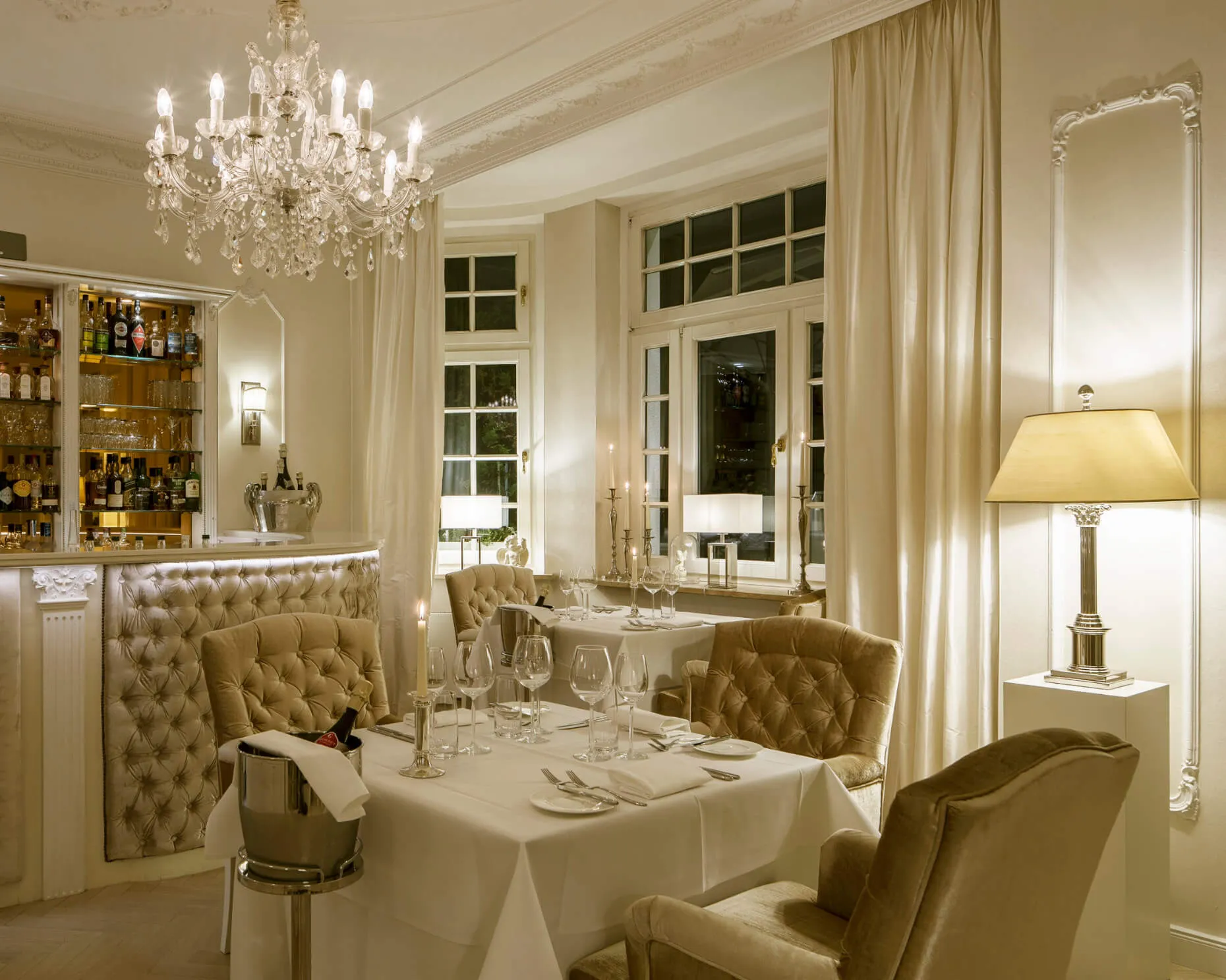 Abendstimmung im Villa Contessa Restaurant | © Villa Contessa - 5 Sterne Superior Hotel & Spa Resort - Bad Saarow / Brandenburg