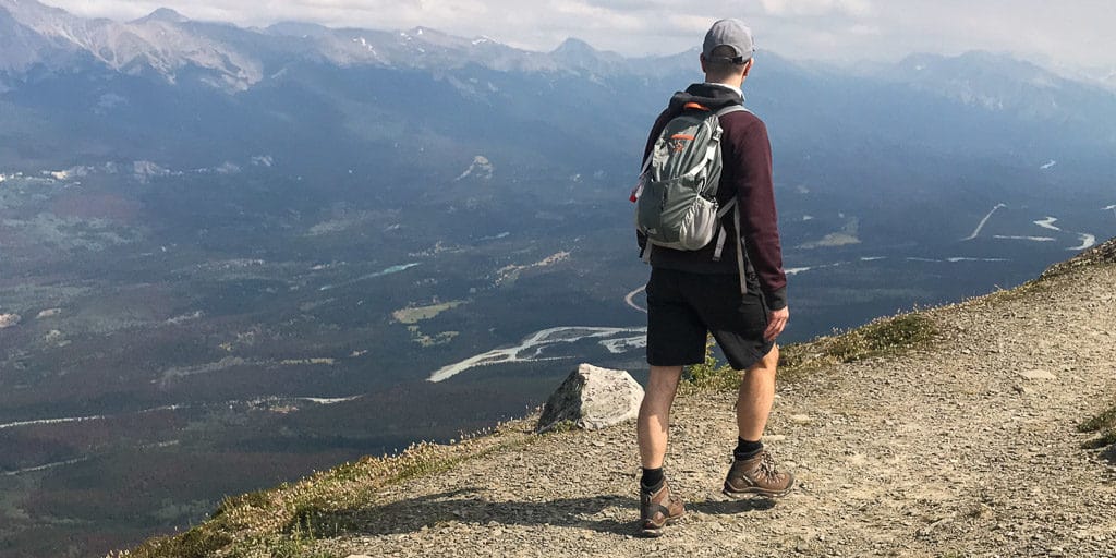 wirecutter social distancing nature-lowres-2x1-1864-1024x512