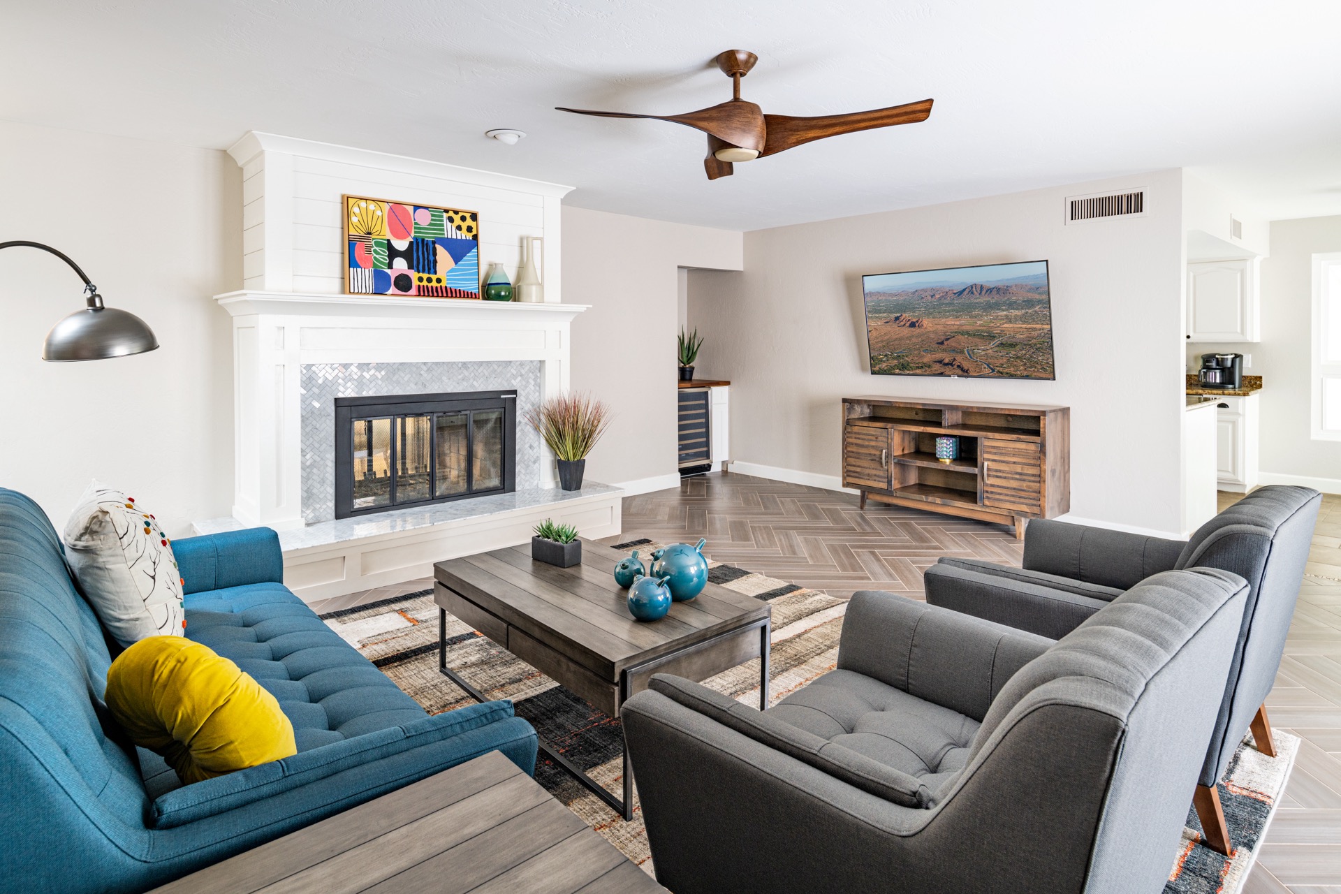 Friess | 8 Guests • 4 Bedrooms • Pool — photo 17