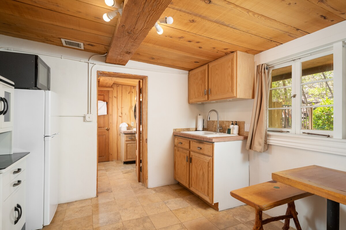Ranch House I Historic Doodlebug Ranch — photo 34