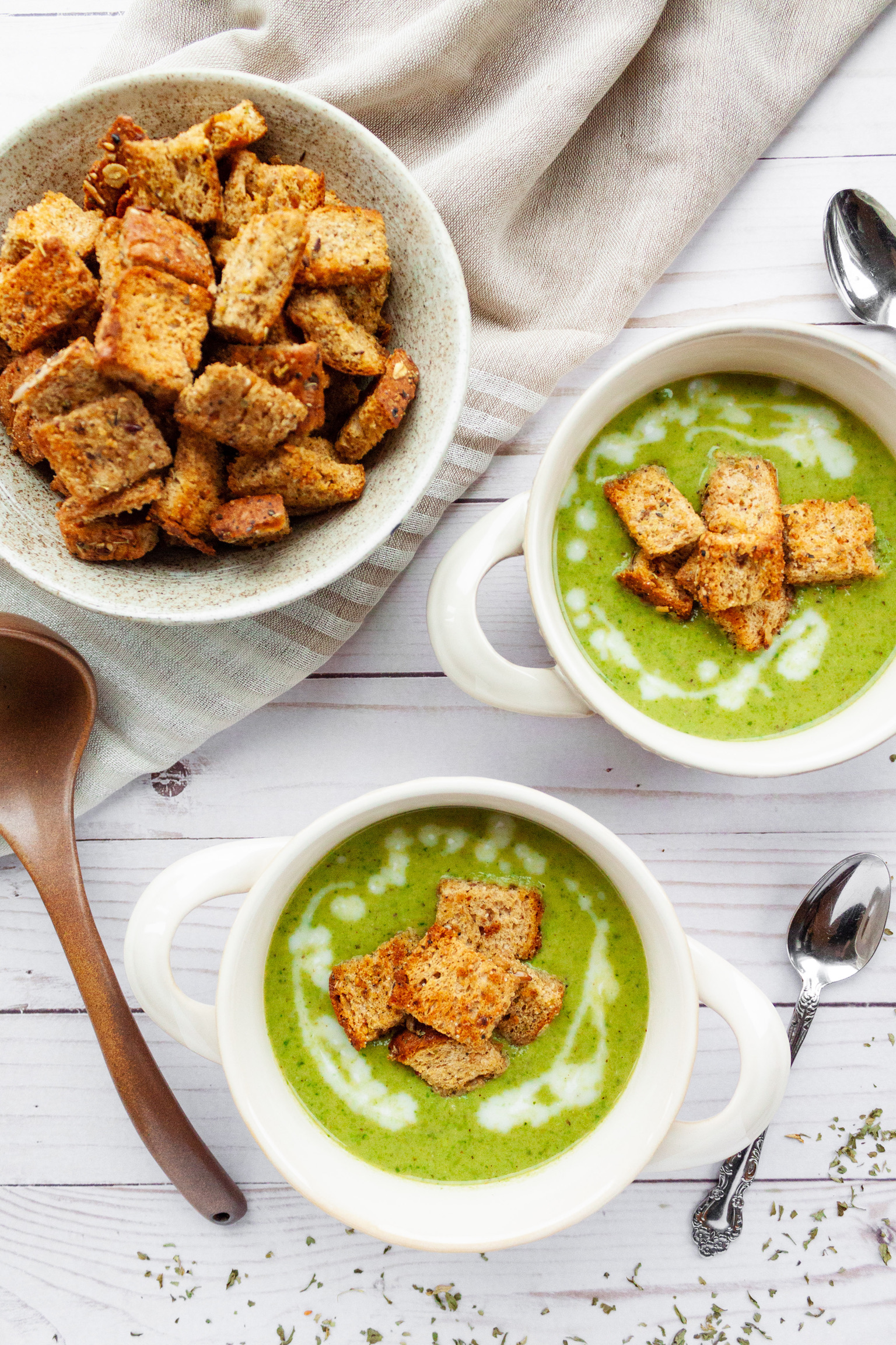 Easy Peasy Green Pea Soup with Croutons