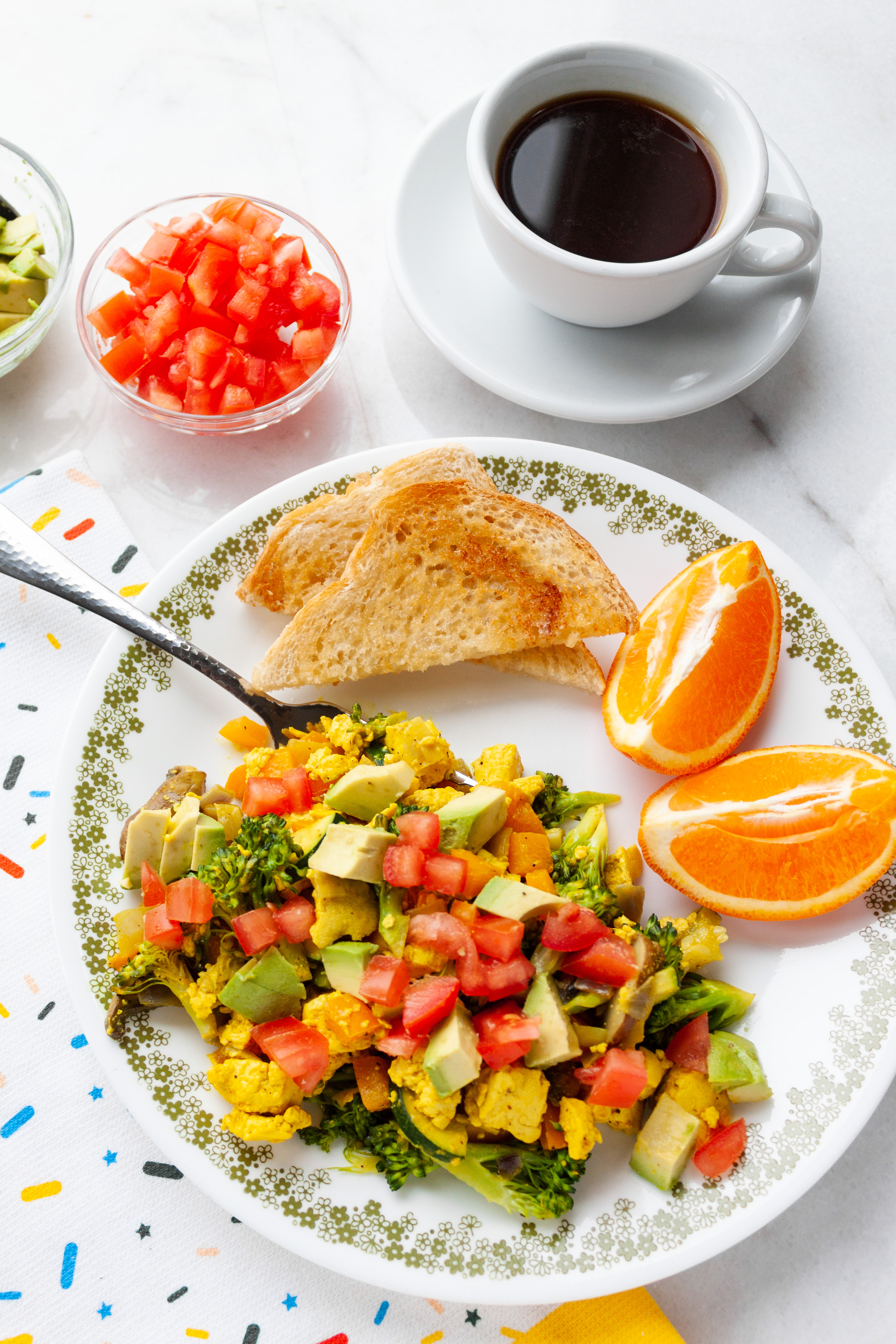 Rainbow Veggie Tofu Scramble
