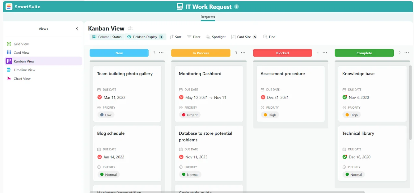 Screenshot: Live dashboards and reporting built for IT service management in SmartSuite