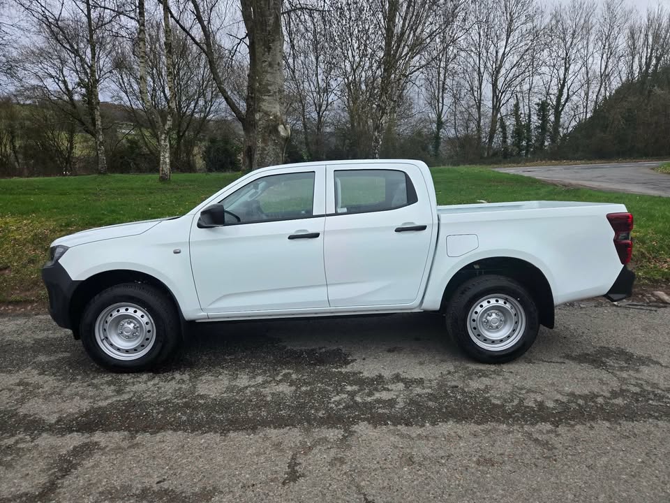 D-MAX