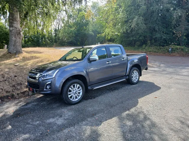 D-MAX