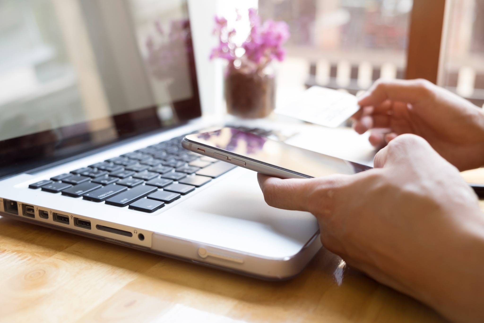 Cuándo automatizar la IA conversacional en ecommerce