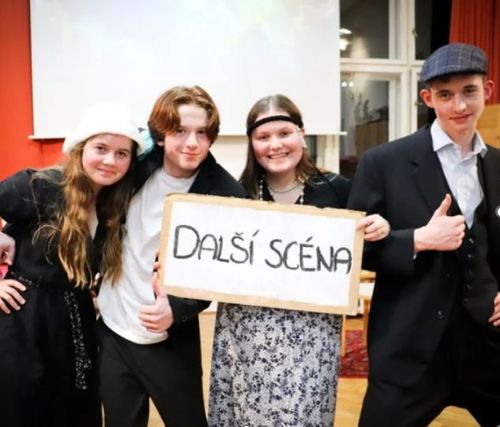 Deváťáci z Mozaiky slavili úspěch u přijímaček