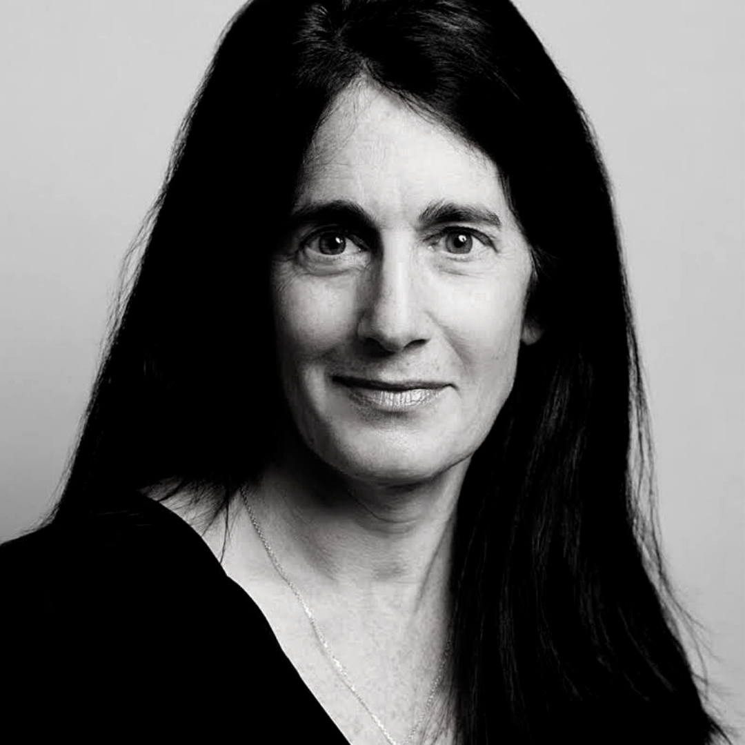 suzie reider headshot