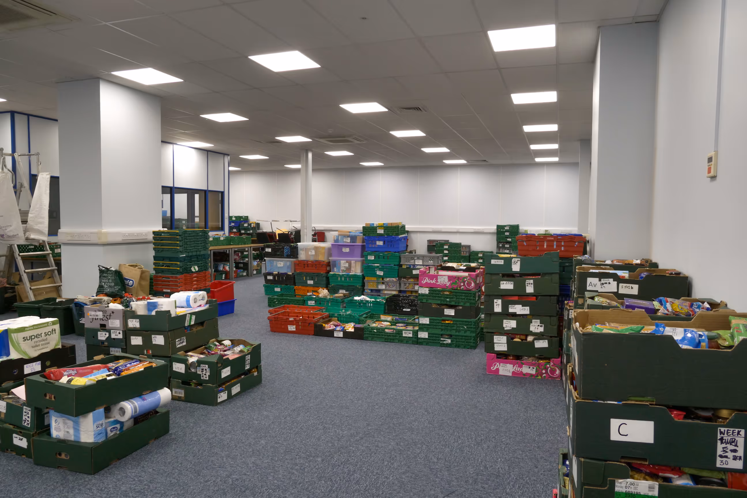 We have spaces up to 4500 sq/ft to fit your storage requirements