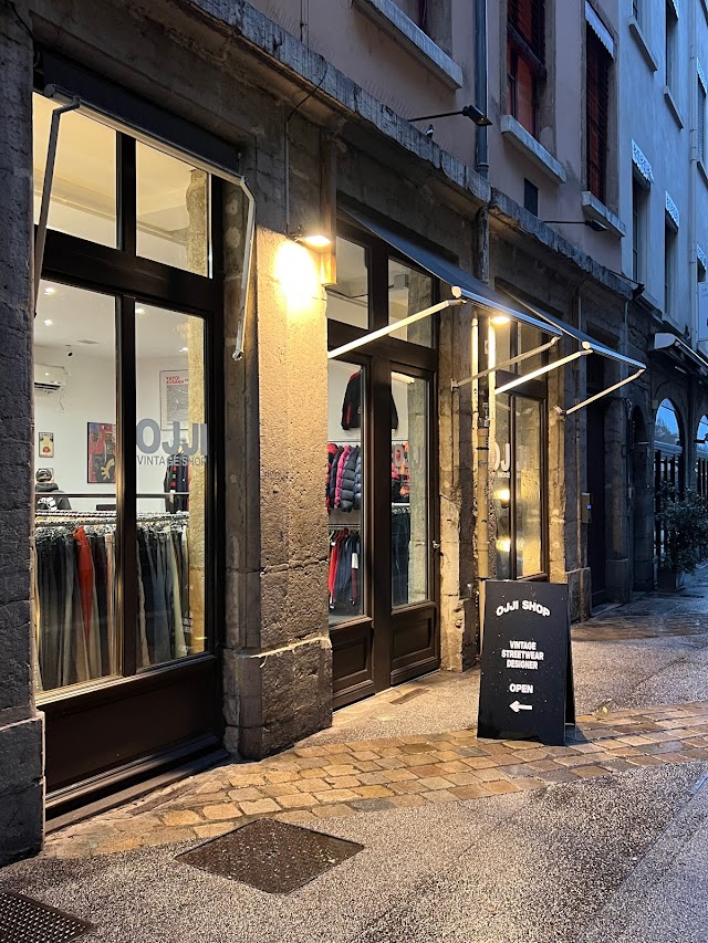 Ojji Vintage shop
