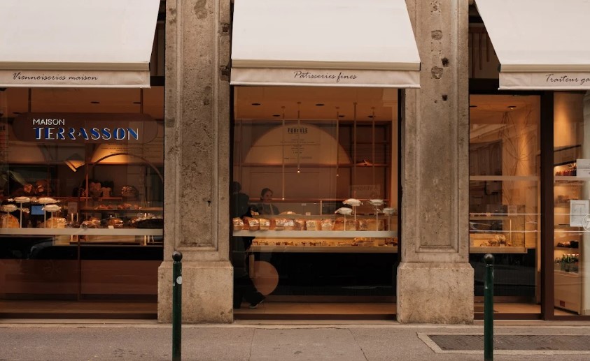 Devanture Maison Terrasson 