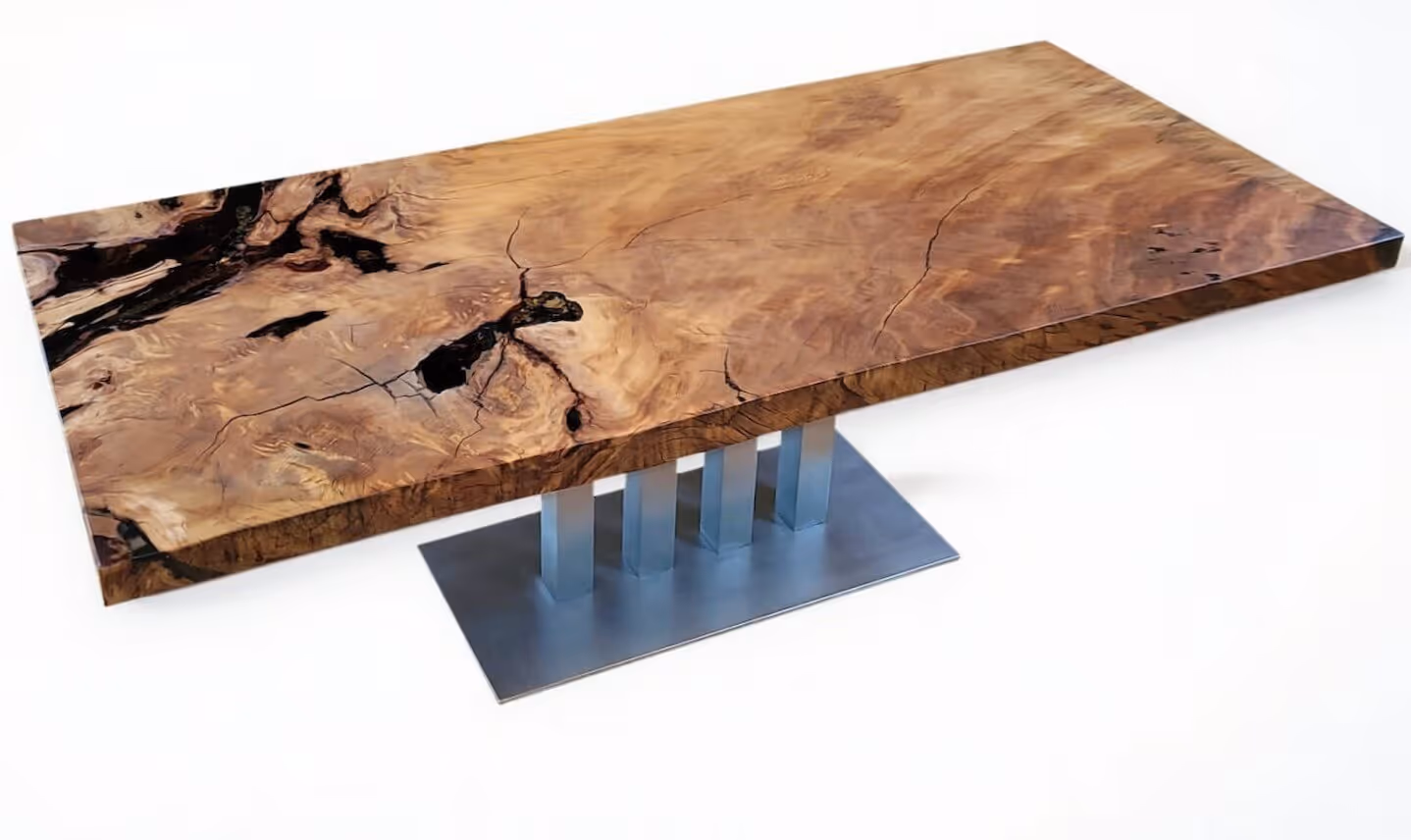 Ausgefallener Unikat-Tisch mit Zertifikat aus seltenem Kauri-Holz von Tischlermeister Beaupoil als seltenes Naturkunstwerk und Sachwertanlage
