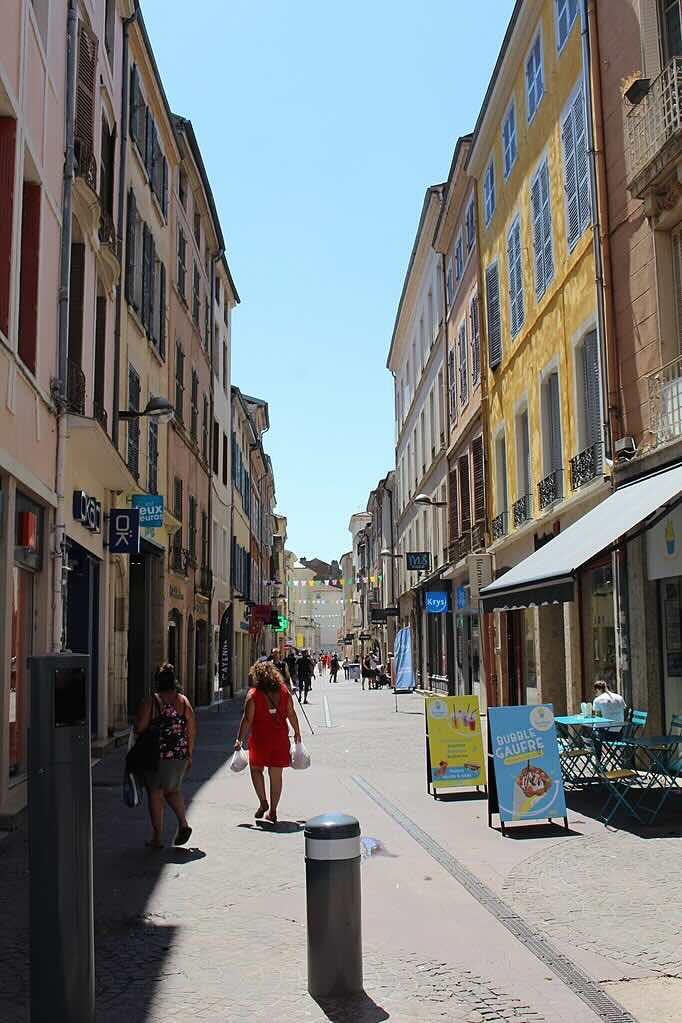 Totem de contrôle d'accès