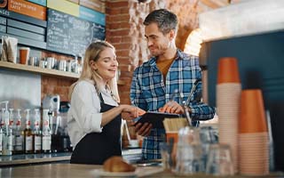 Linkedin: How to Have Tough Conversations with Underperforming Employees