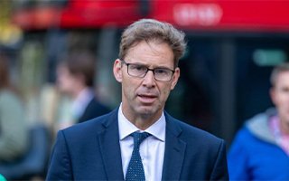 politicshome: National Service Would Help Bolster UK Troops In Ukraine, Says Ex-Defence Minister