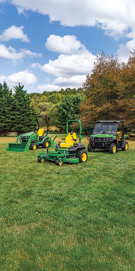 John Deere lawn tractor with trailer