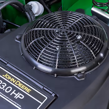Engine debris chopper fan guard