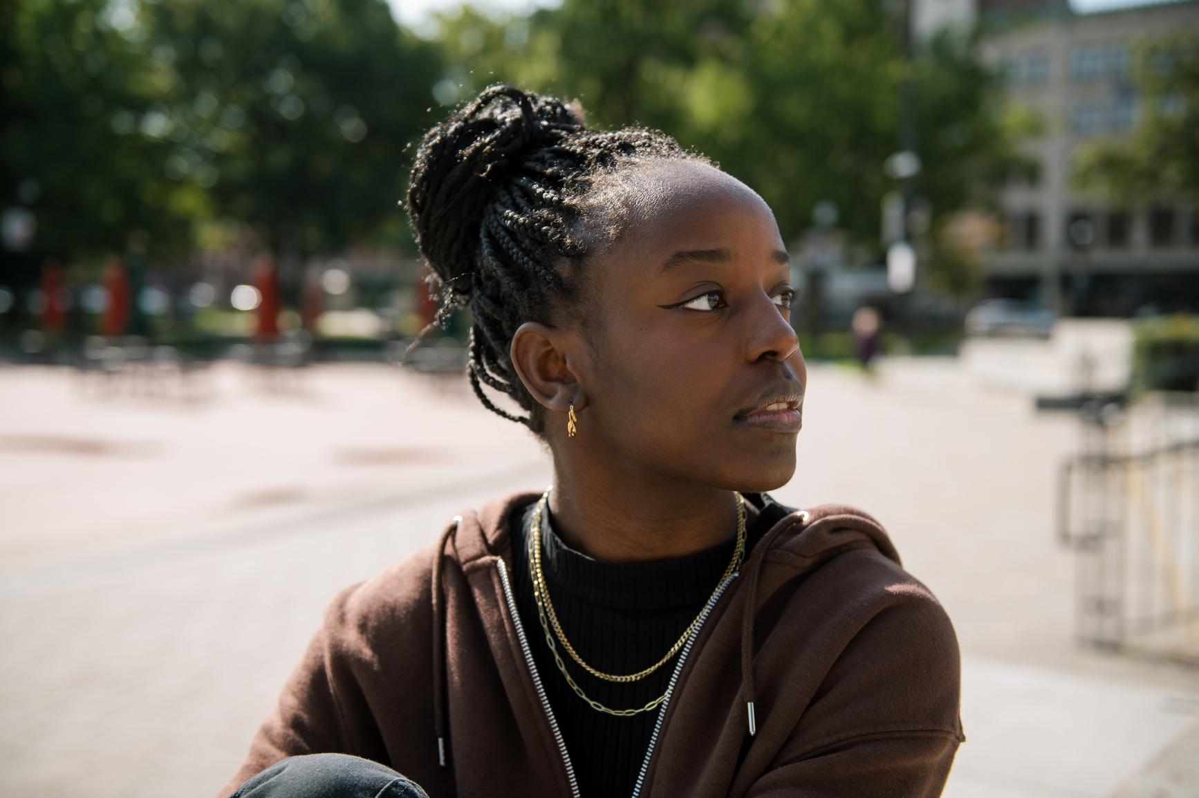 Infographic: Resilience Building for Teens: 6 Ways to Help Them Bounce Back