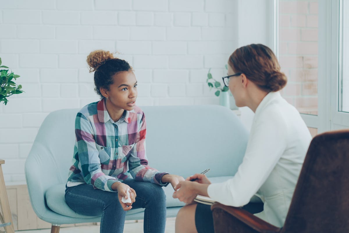 Nonprofit mental health programs for youth: a complete guide to free and low-cost resources