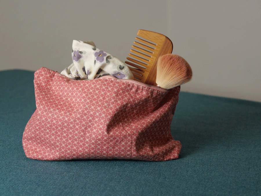 TROUSSE DE TOILETTE