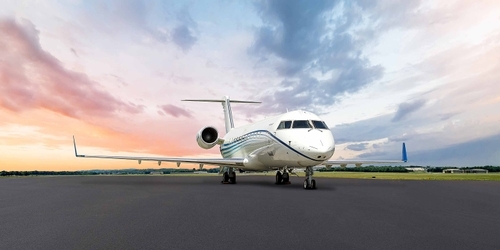 VIP CRJ-200