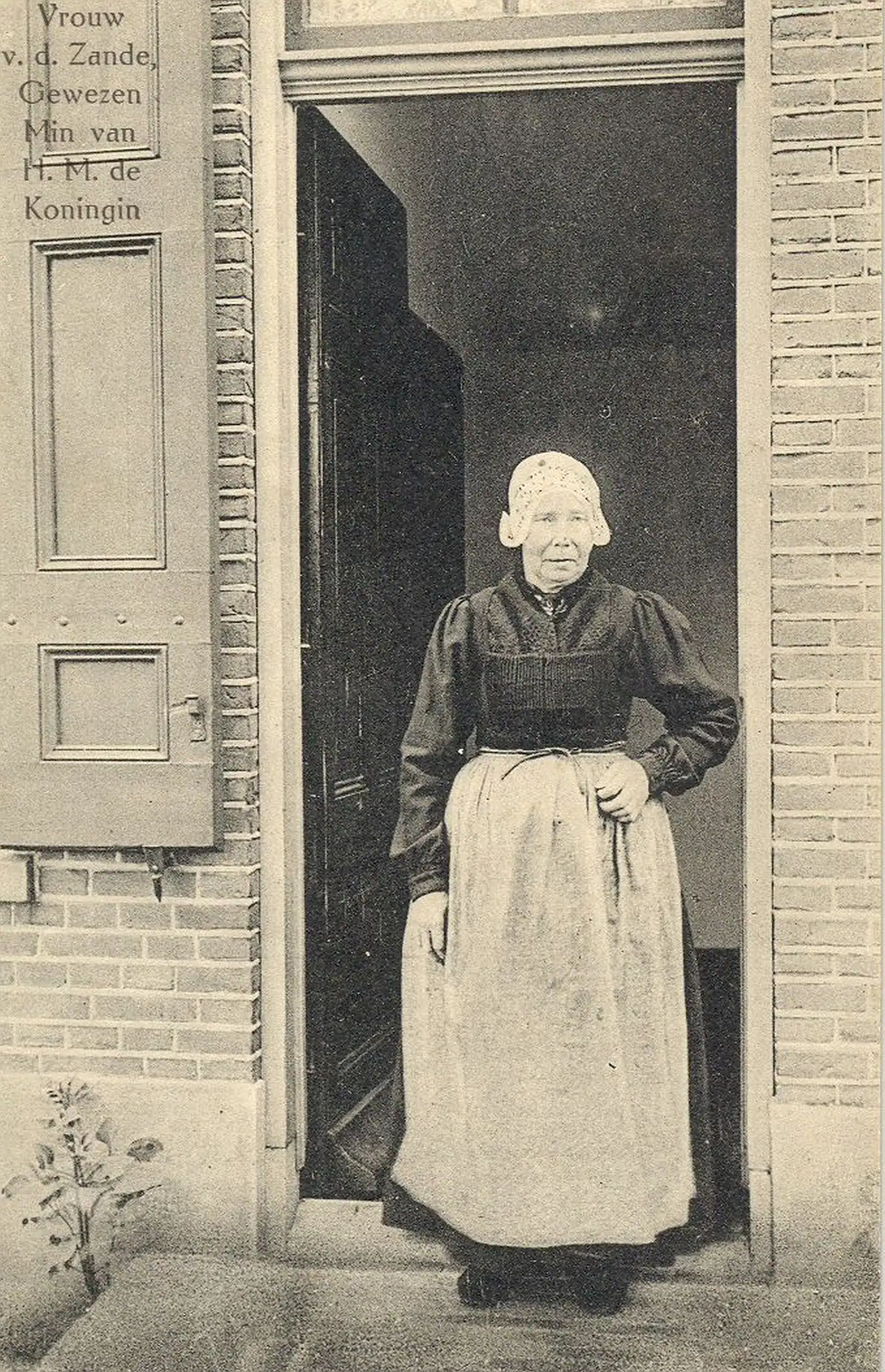 De ansichtkaart waarvan Vrouw van der Zande niet gediend was, ca. 1920-1930