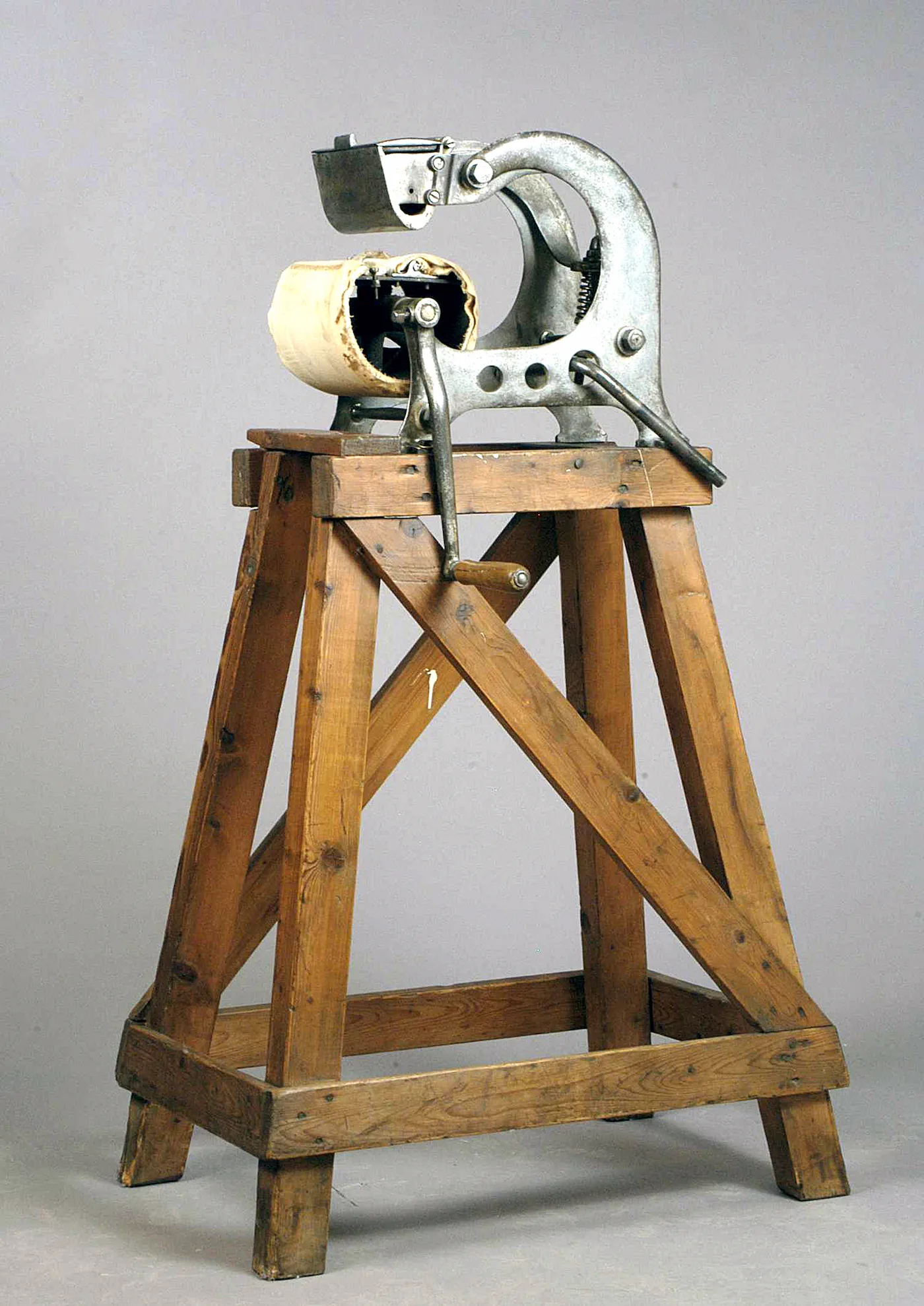 Boordenmangel uit wasserij De Hamermolen, ca. 1910-1920