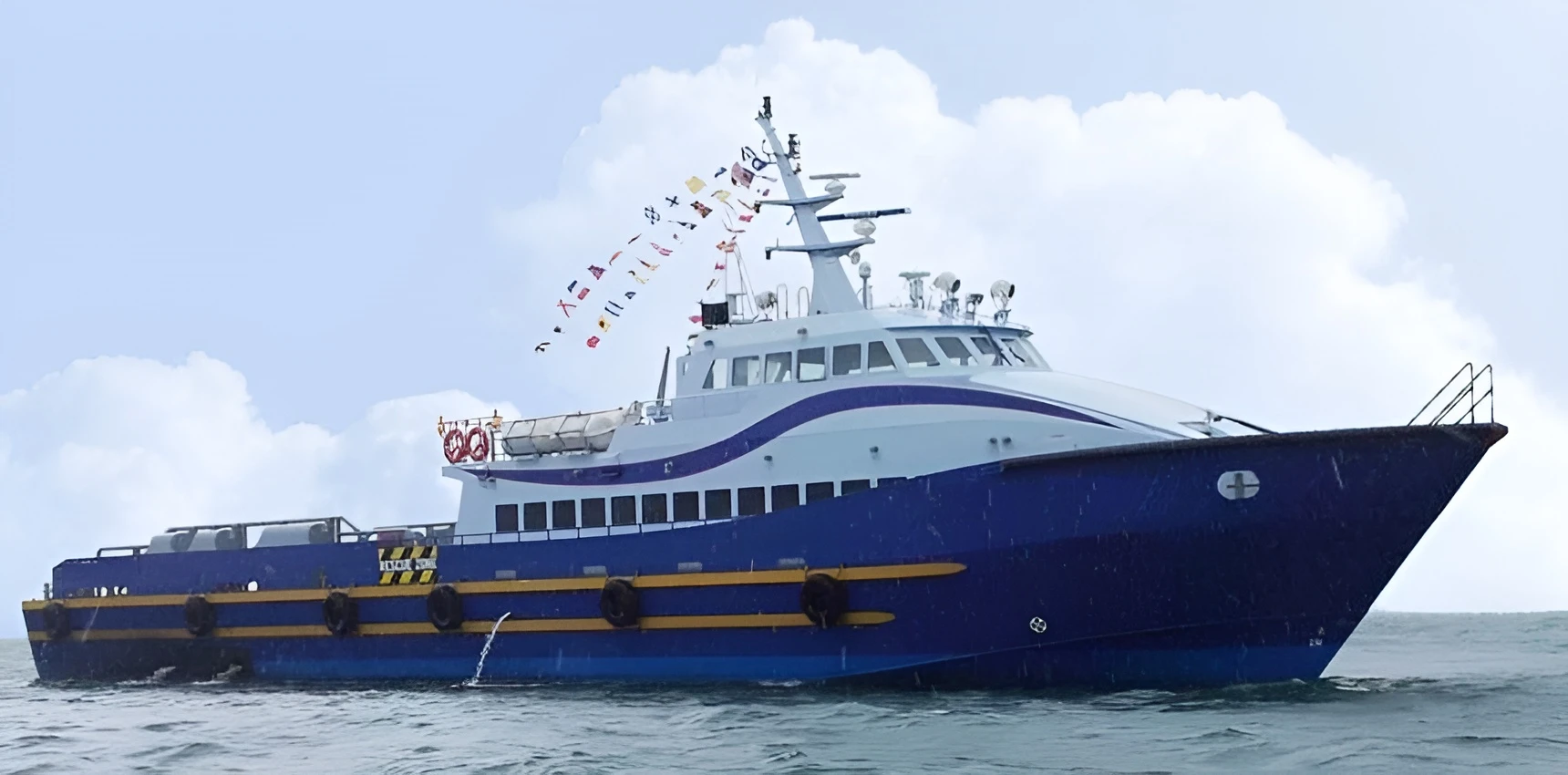 Crew Boat 1