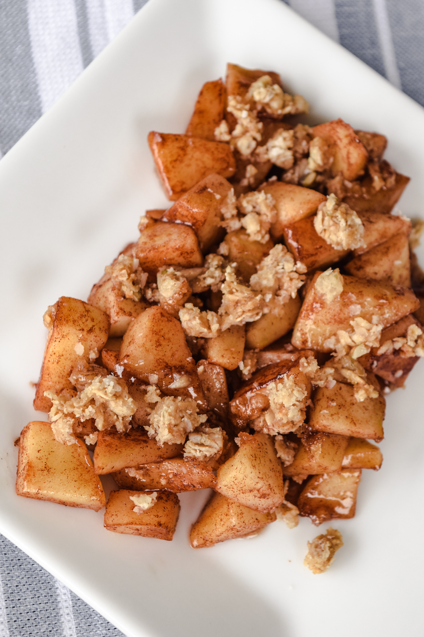 10 Minute Gluten Free Apple Crisp