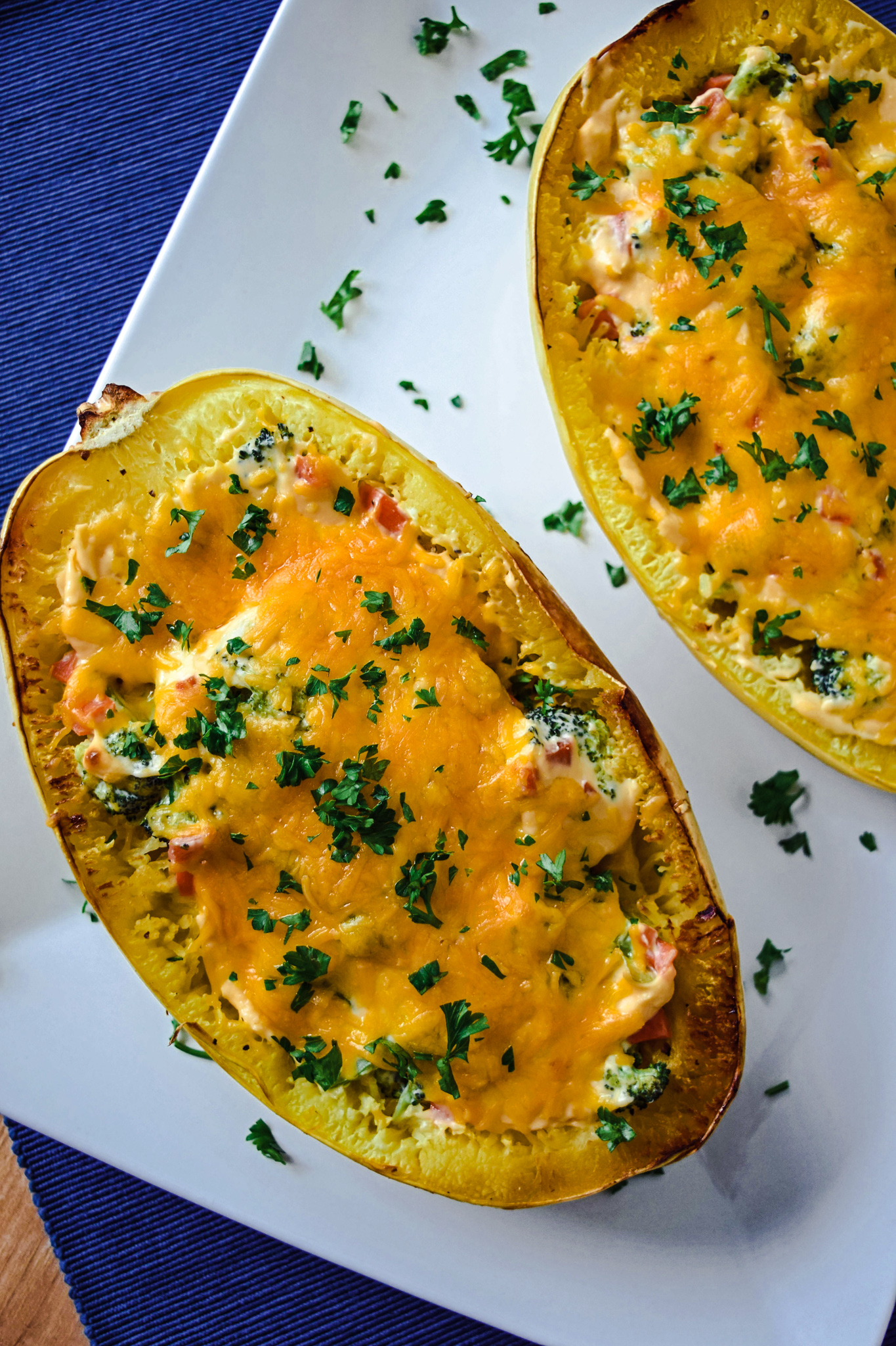 Broccoli & Cheddar Stuffed Spaghetti Squash