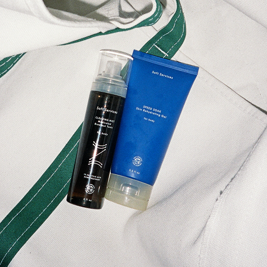 What is @riovn picking up at the @sephora Savings Event?