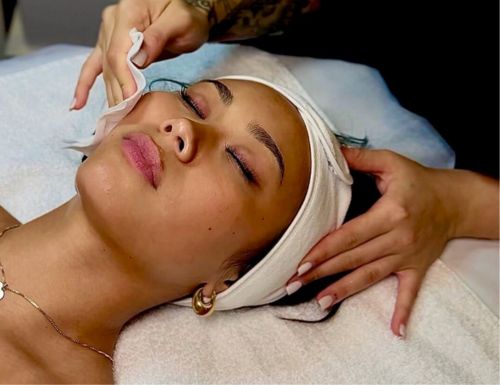 california-dermaplaning-facial-toronto
