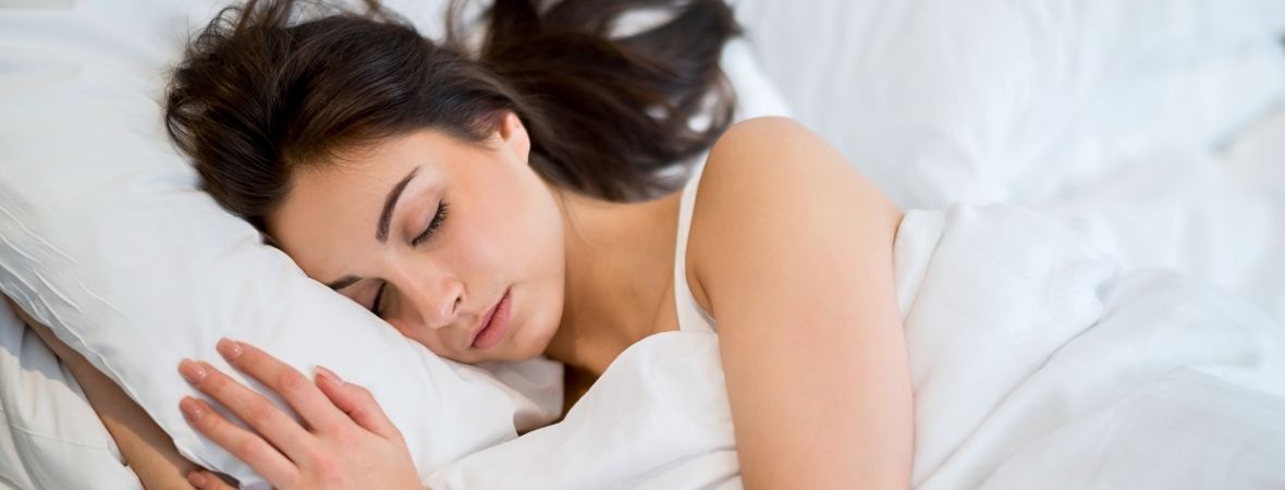 sleeping on eyelashes