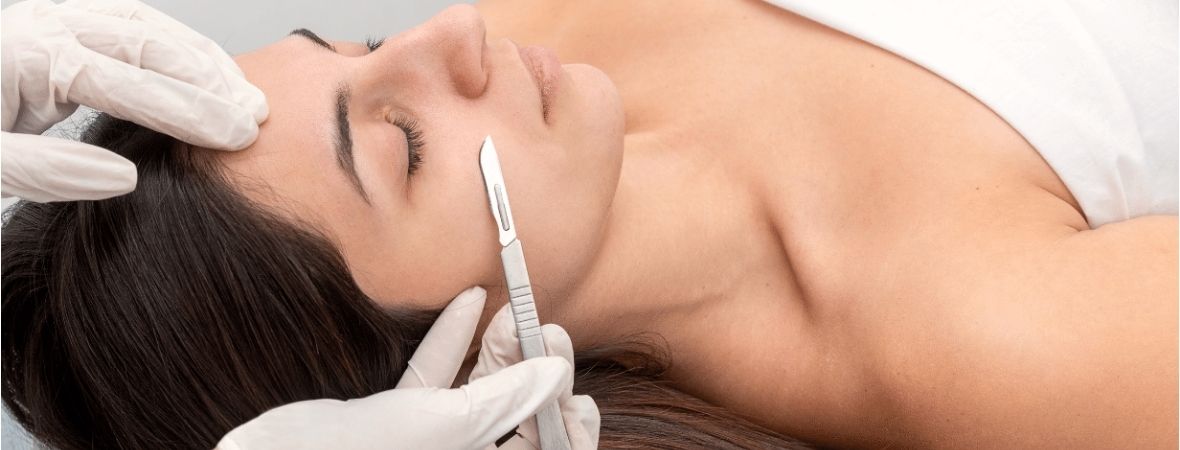 dermaplaning-treatment-for-grey-skin
