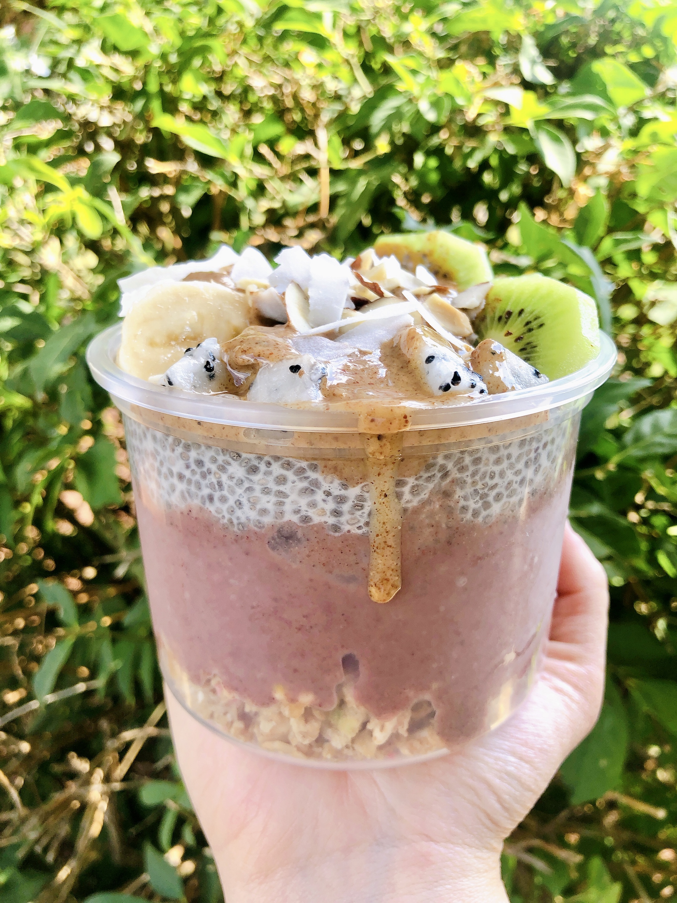 4 Ingredient Birthday Cake Açaí Bowls