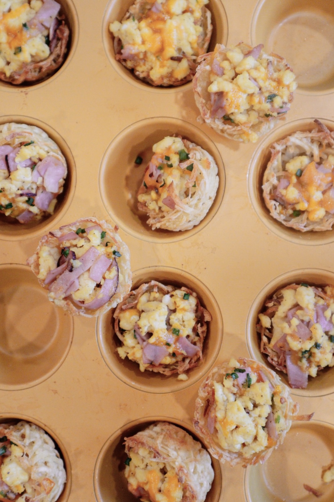 Fun Size Hashbrown Ham and Egg Nests
