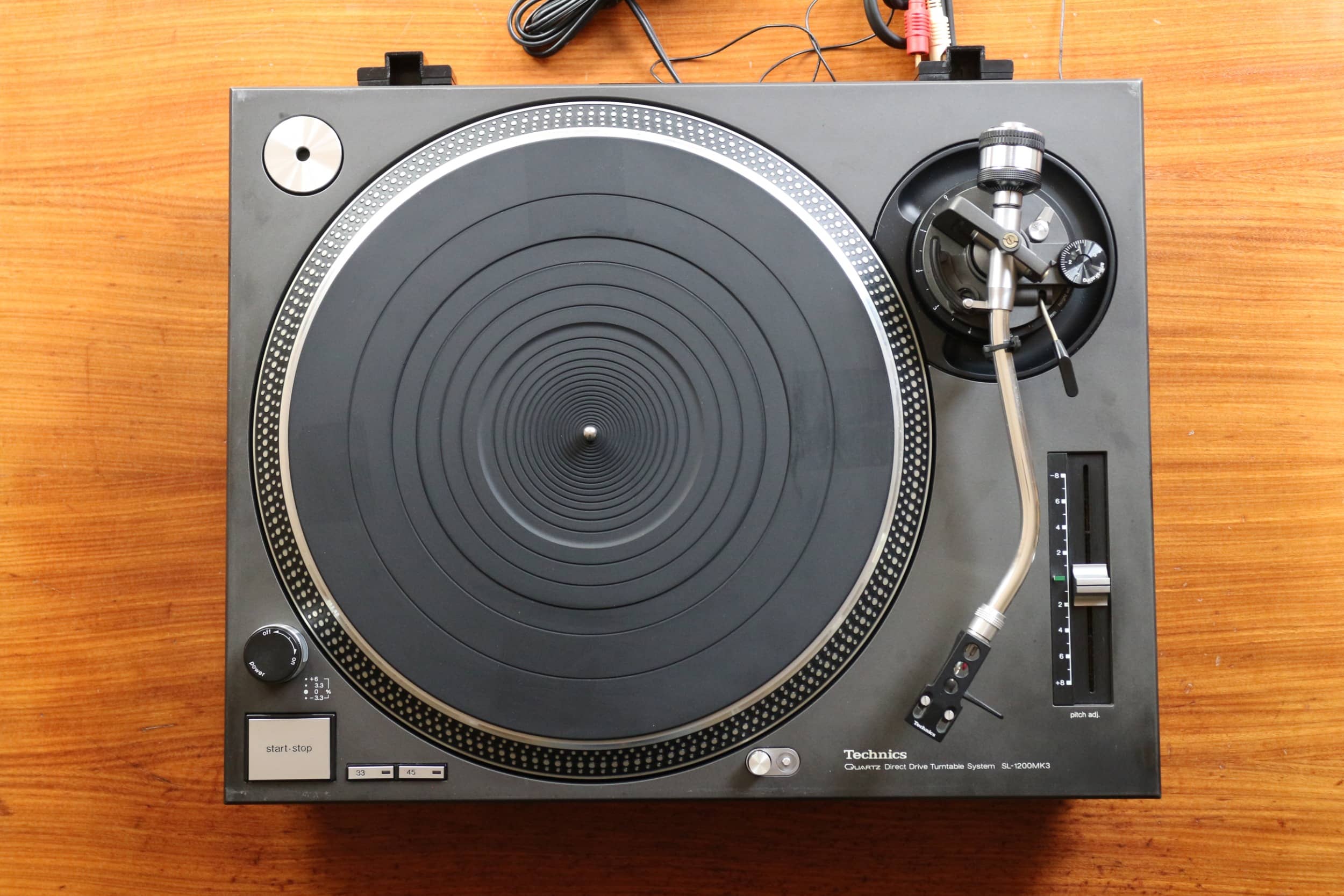 SOLD - Technics SL-1200 MK3 black in top condition with