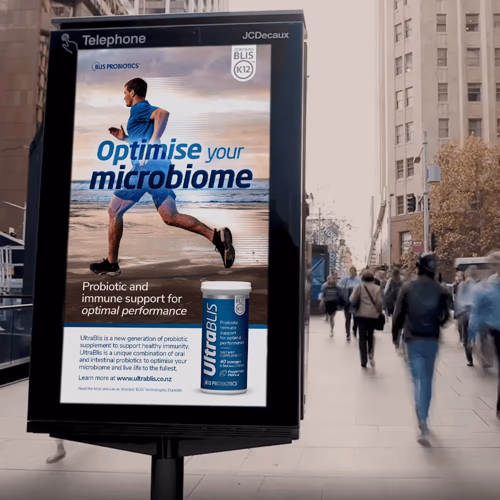 UltraBlis Outside Advert