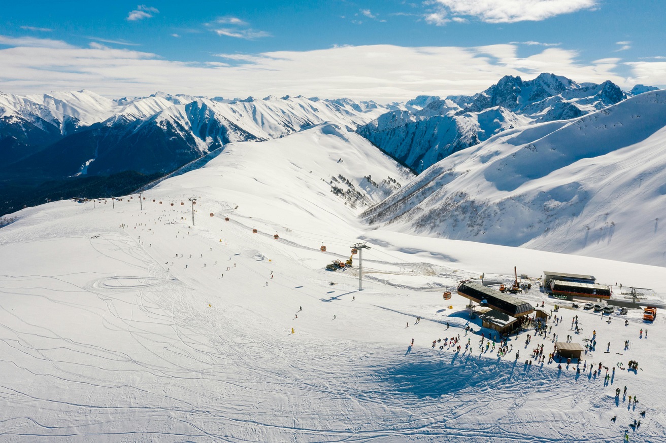 skiing in chamonix