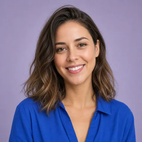 Fernanda L.