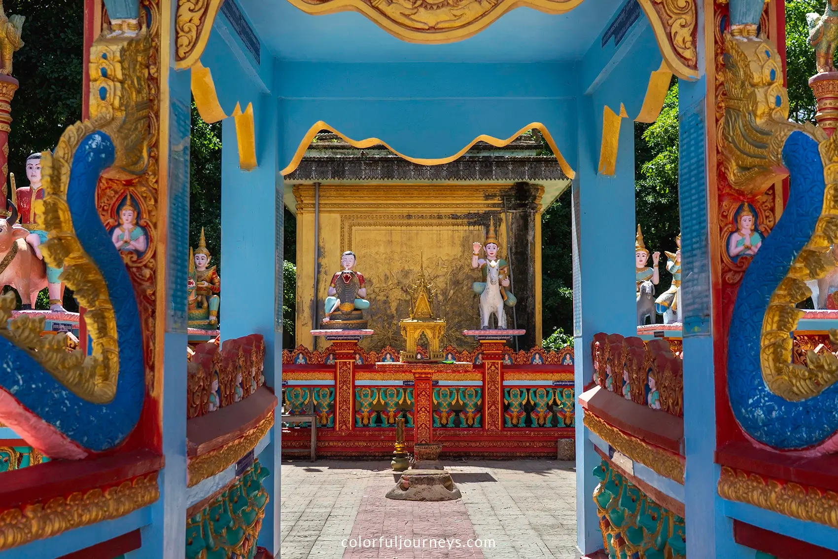 Colorful statues at Chua Hang temple in Tra Vinh, Vietnam