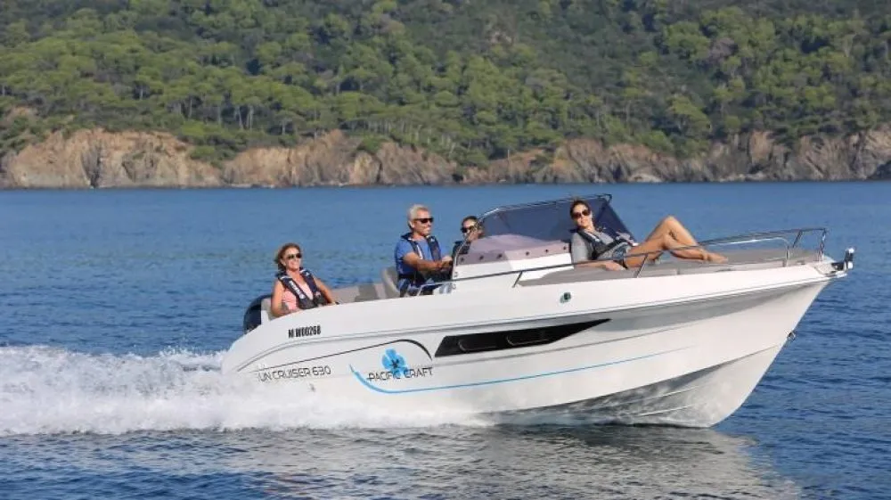 Pacific craft 630