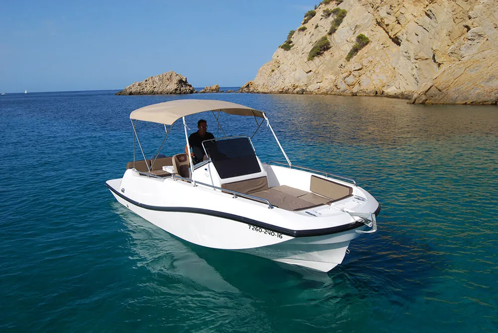 V2 Boats 7.0