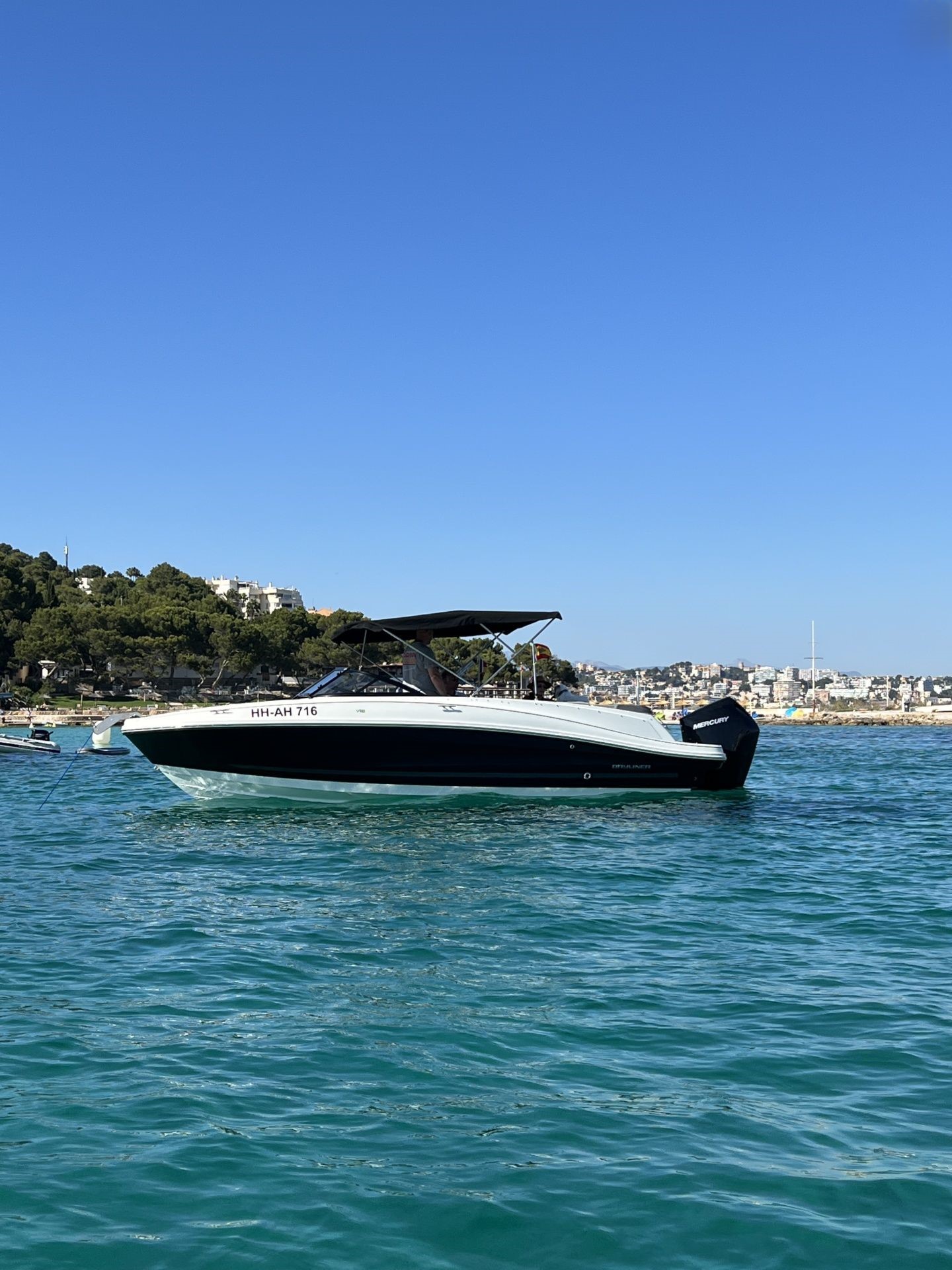 Bayliner VR6