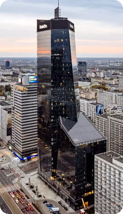 Q22 tower in Warsaw