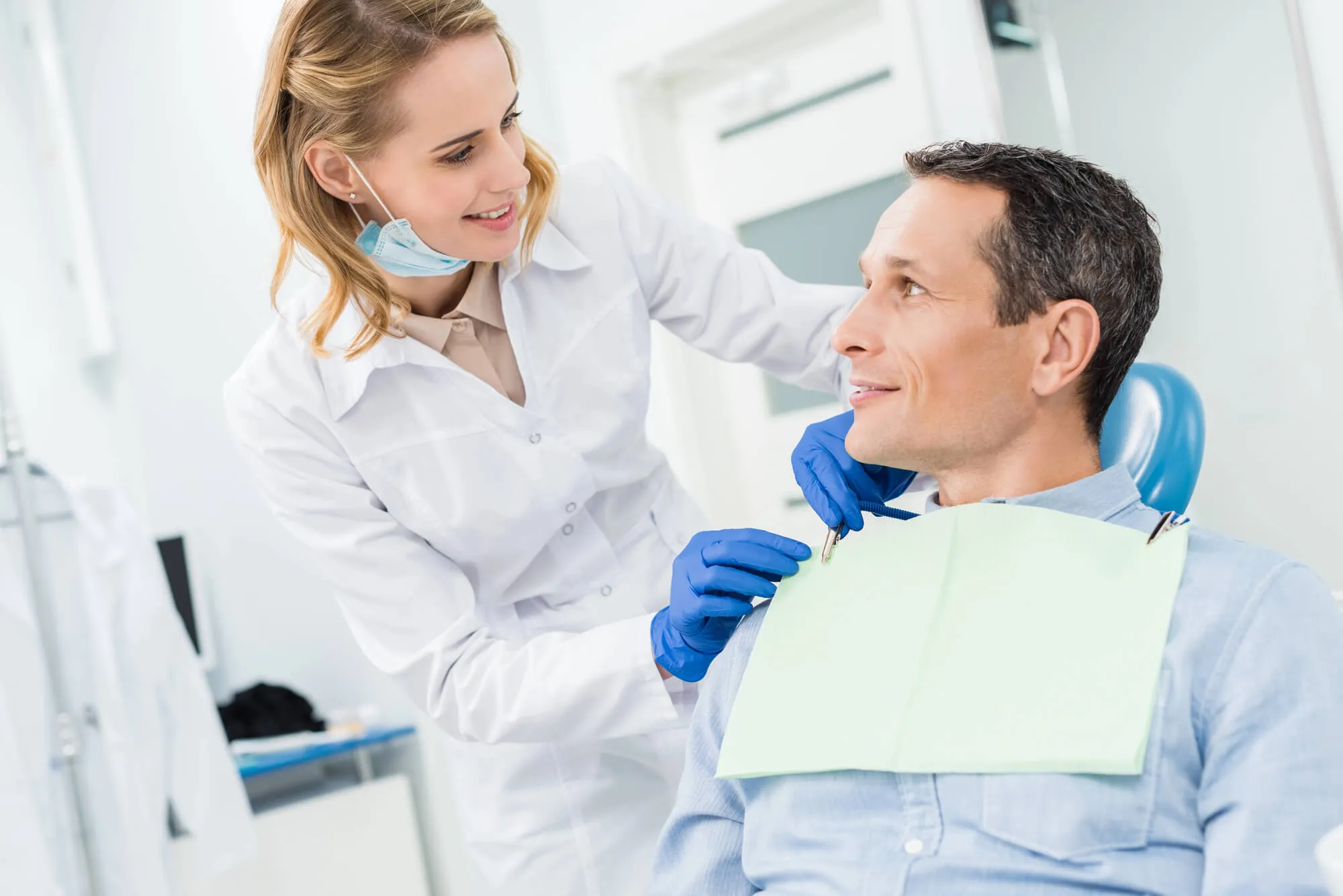 General Dentist Issaquah talking to patient