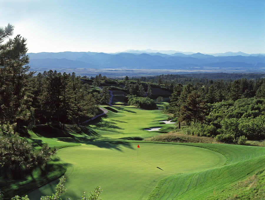 golf course for golf tournament