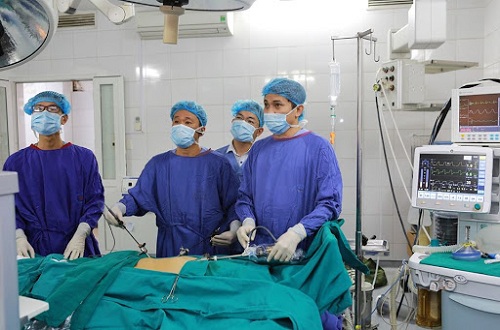 dương vật nổi mụn thịt