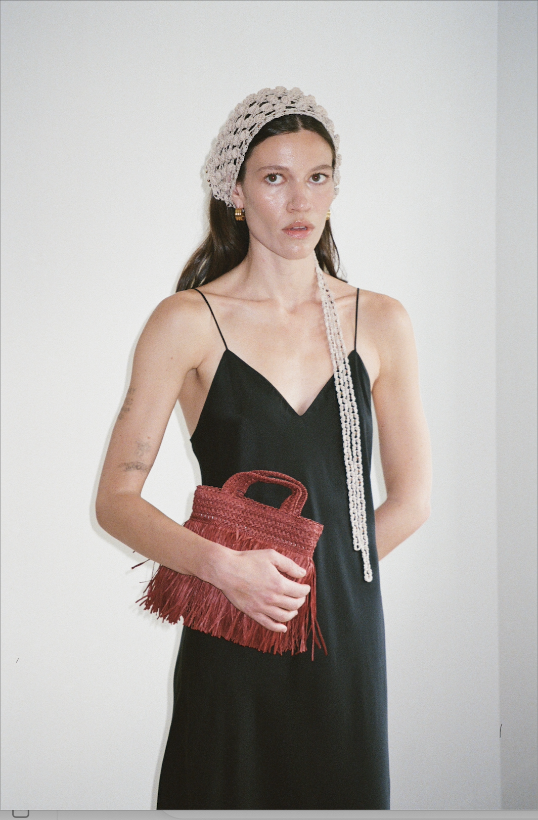 Lela rose a beige bandana with rose decorative motifs crocheted by hand.