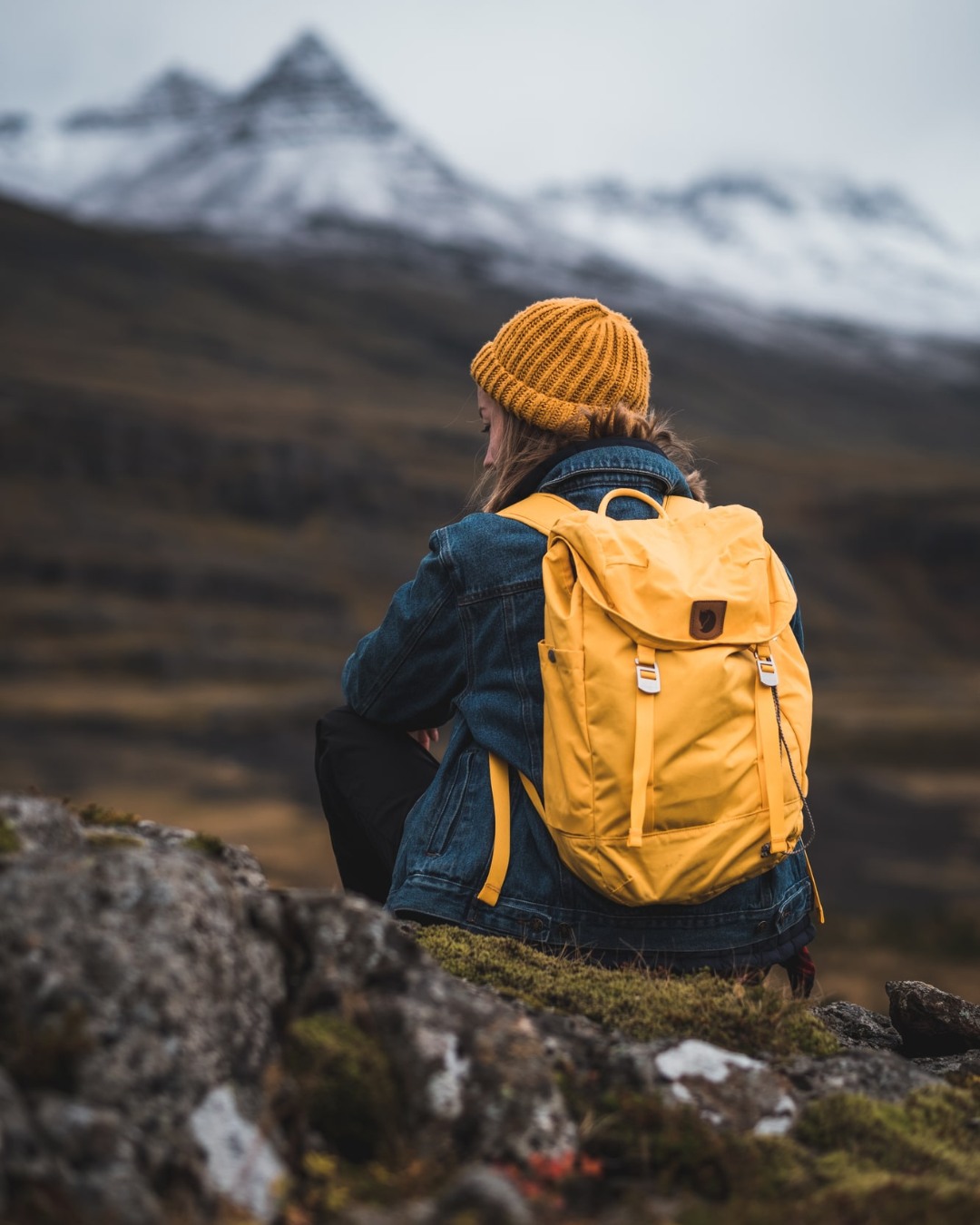 November is always a bit of a transition month for me.
Wedding photographers are wrapping up their busy season and prepping for engagement season, family photographers are diving into festive minis, and corporate photographers are gearing up for party season.
I'm very lucky to have a front-row seat to the rhythms, routines and pressure points across the industry, so as 2025 winds down, I wanted to share a quick round-up of what things look like in both the VA and photography worlds right now, and why November feels like such an important reset point for so many of you.
Tap the link in my bio to give it a read 👀